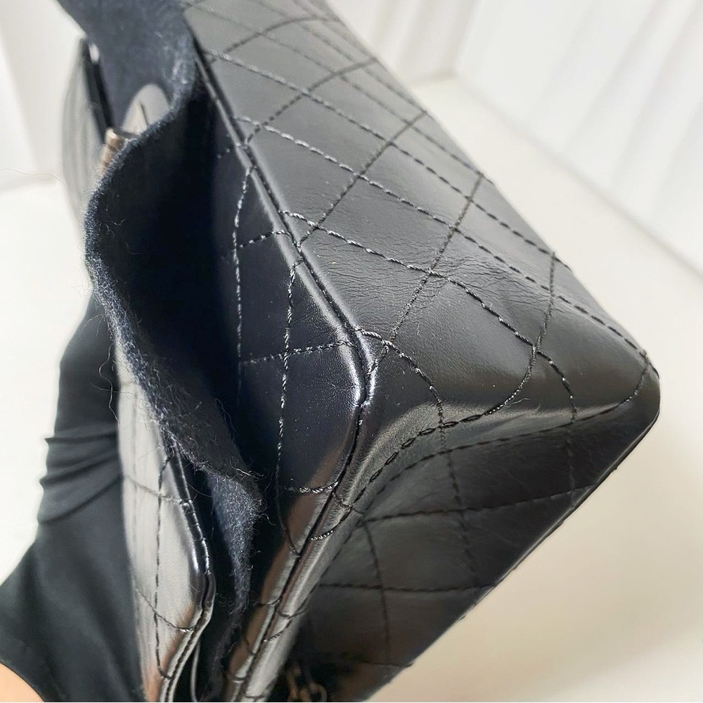 Chanel 2.55 Reissue Quilted Aged Black & Gunmetal Calfskin Flap Bag - Picture 11 of 12